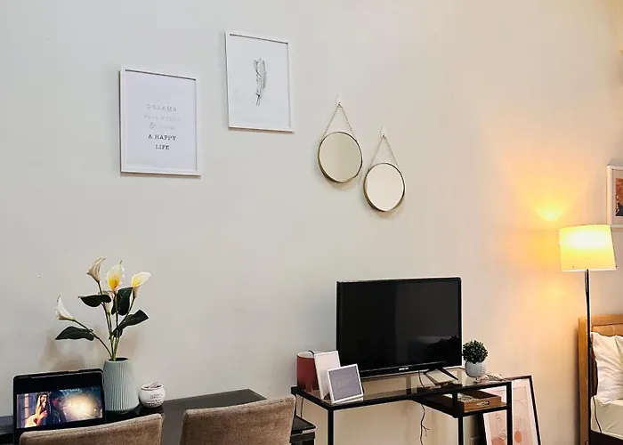 Comfy In Malate For 4 - Admiral Baysuites * Manila